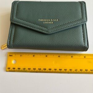 Leather Wallet Green Carrken Style